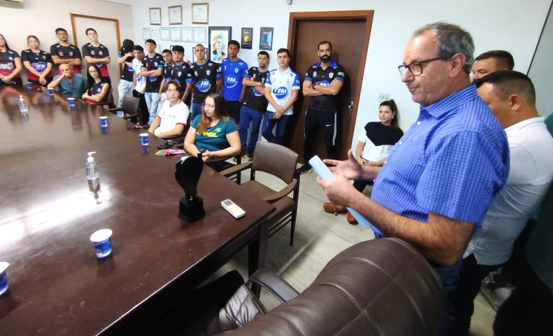 Prefeito de Adamantina parabeniza atletas pelos Jogos Regionais 2026