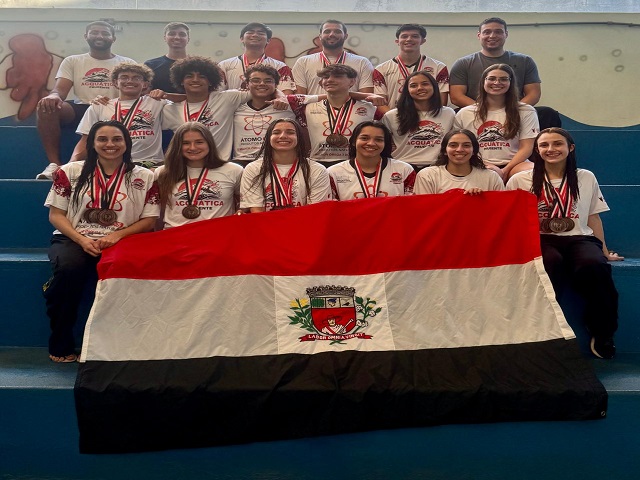 Natação de Presidente Prudente brilha nos Jogos Regionais de Tupã com 35 medalhas
