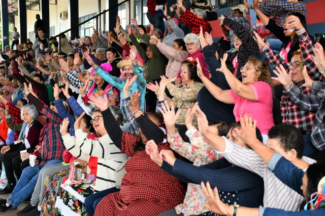 Festa Julina do Projeto Sorria 60+ Reúne Idosos em Presidente Prudente