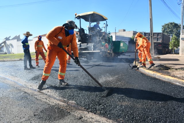 Presidente Prudente inicia recapeamento asfáltico em 100 ruas da cidade