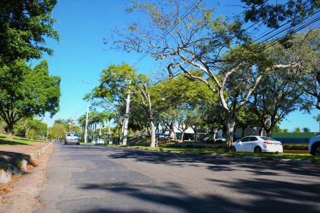 Recapeamento da Avenida Salim Farah Maluf em Presidente Prudente