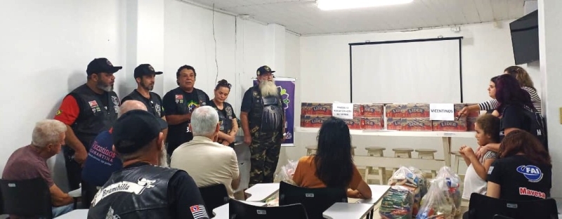 Entrega de Alimentos do MotoRock Apoia Entidades em Adamantina