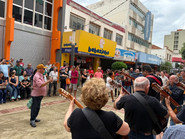 Centrô traz diversão e cultura ao Calçadão de Presidente Prudente neste sábado