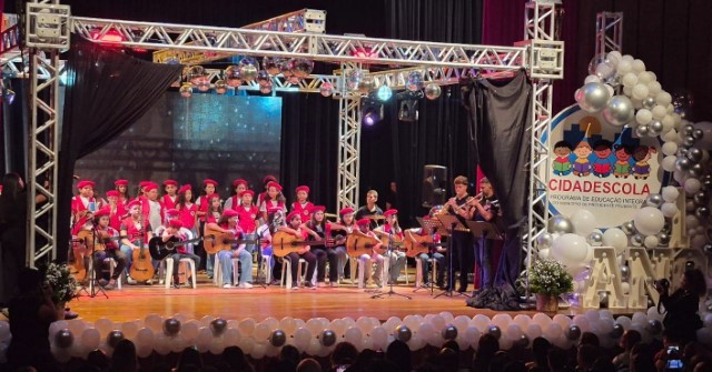 Cidadescola celebra 16 anos com atividades artísticas e reconhecimento nacional