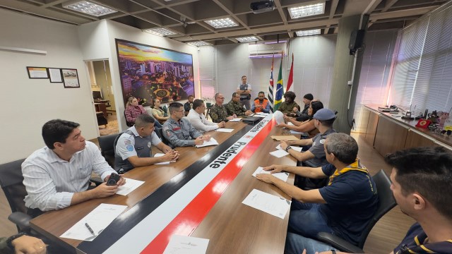 Reunião define detalhes do Desfile Cívico-Militar em Presidente Prudente
