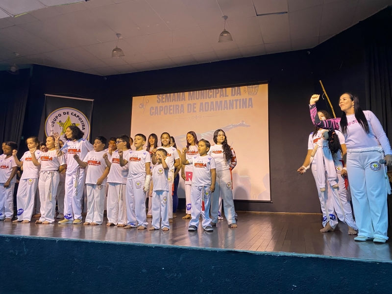 Adamantina inicia Semana Municipal da Capoeira com grande participação da comunidade