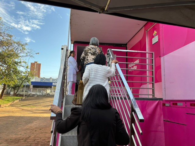 Carreta da Mamografia atende 756 mulheres em Presidente Prudente