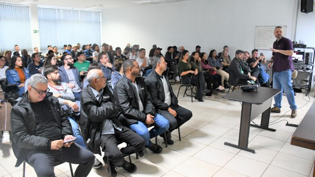 Capacitação sobre Vigilância e Manejo de Escorpiões em Presidente Prudente