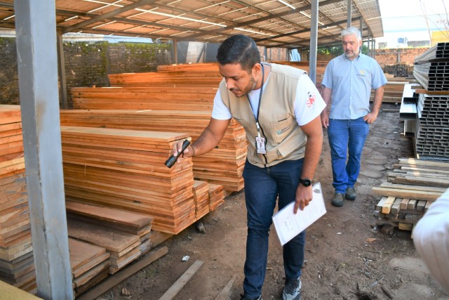 Prefeitura de Presidente Prudente intensifica ações contra escorpiões em estabelecimentos