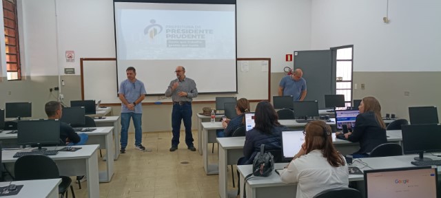 Capacitação em Presidente Prudente melhora atendimento com aplicativo Prefeitura e Você