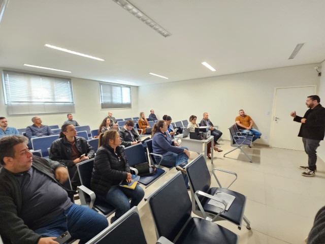 Reunião em Presidente Prudente busca melhorar serviços públicos para a população