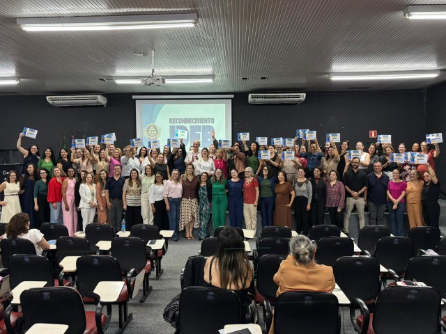 Cerimônia em Presidente Prudente Reconhece Resultados do Ideb 2025 nas Escolas