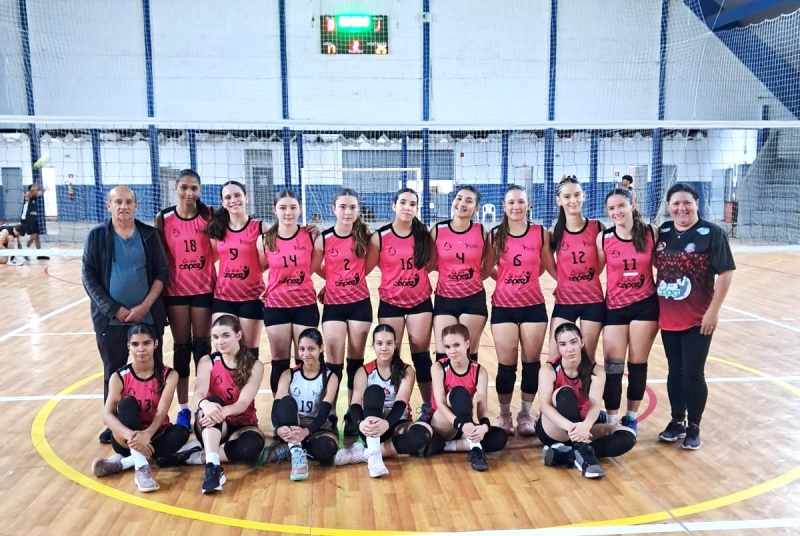 Adamantina brilha e avança na Copa São Paulo de Voleibol Sub-16