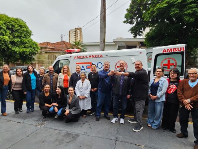Sassom recebe nova ambulância para melhorar atendimento aos servidores municipais
