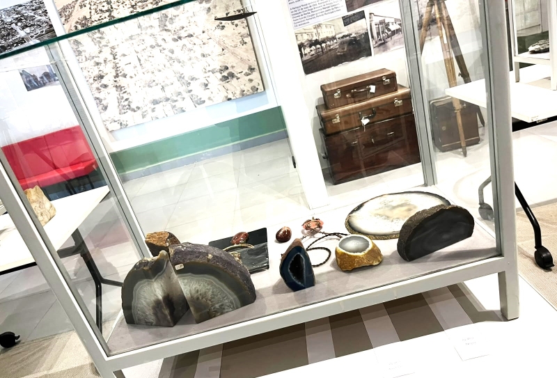 Exposição de Pedras Preciosas e Minerais no Museu de Adamantina